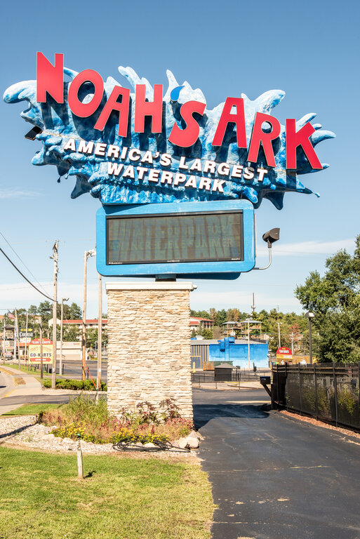 A sign of Noah's Ark America's largest waterpark in wisconsin dells - one of the best things to do in Oxford wisconsin