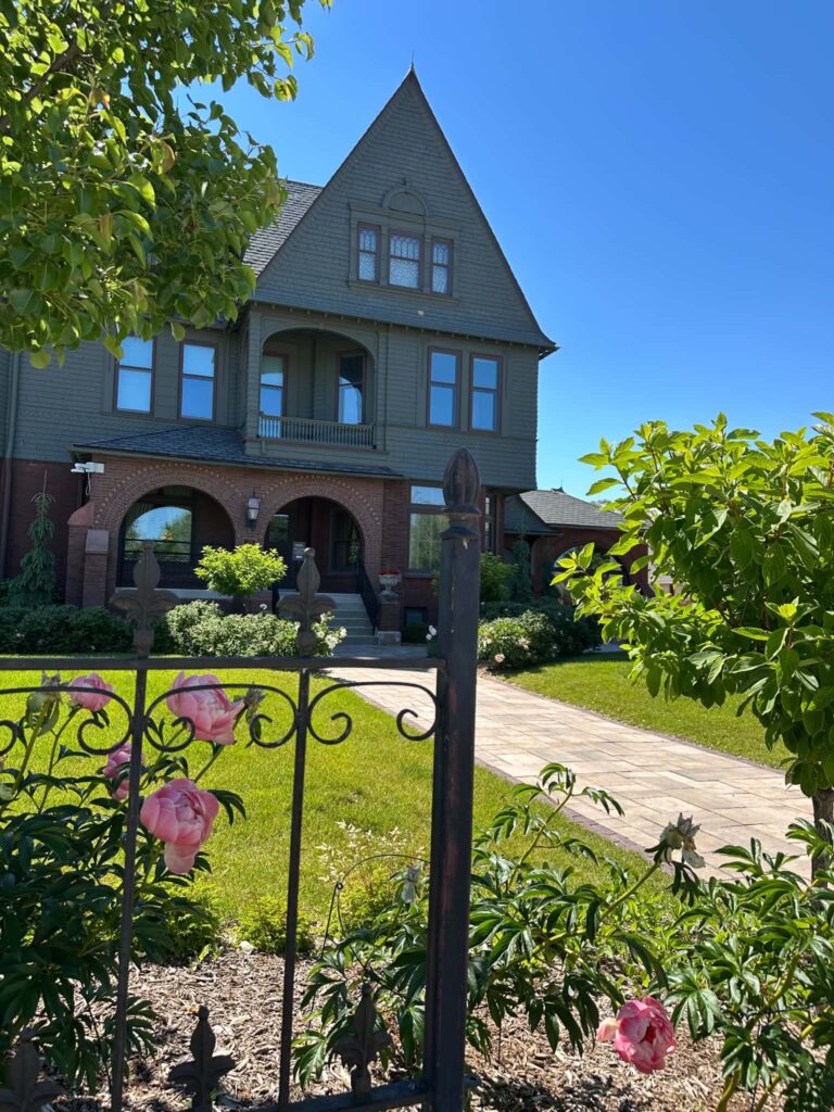 Rahr-West Art Museum